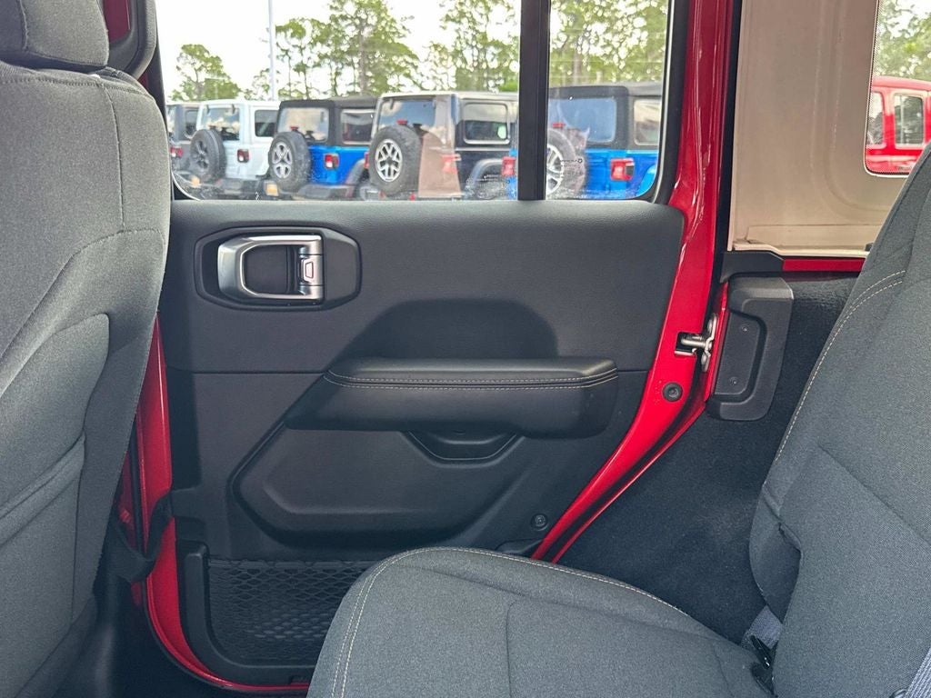 2024 Jeep Wrangler Sahara