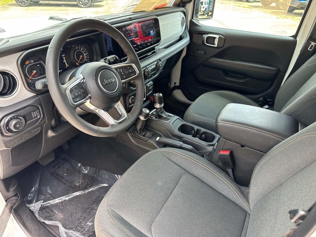 2024 Jeep Wrangler Sahara
