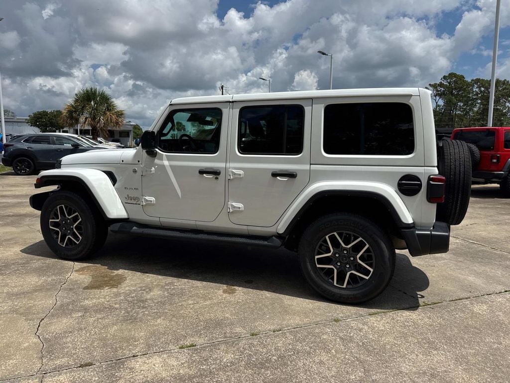 2024 Jeep Wrangler Sahara