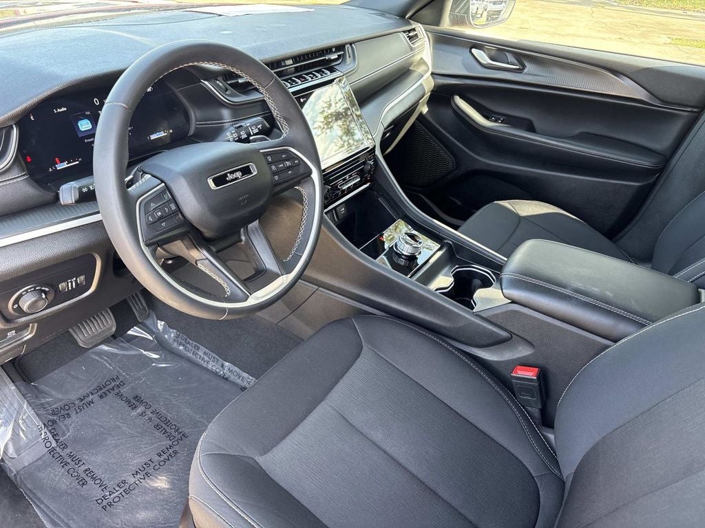 2024 Jeep Grand Cherokee L Laredo