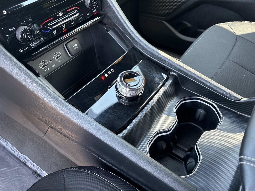 2024 Jeep Grand Cherokee L Laredo