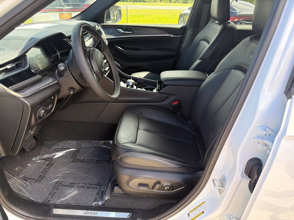 2024 Jeep Grand Cherokee Overland 4xe