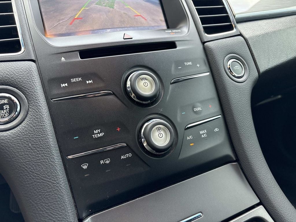 2019 Ford Taurus SEL