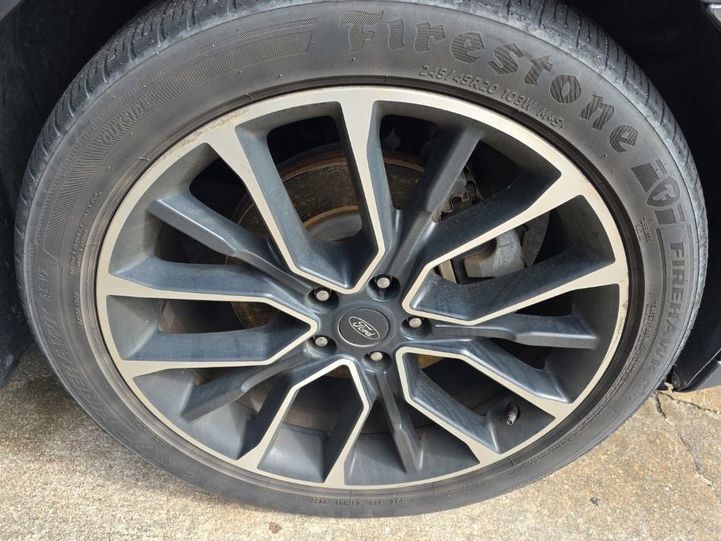 2019 Ford Taurus SEL