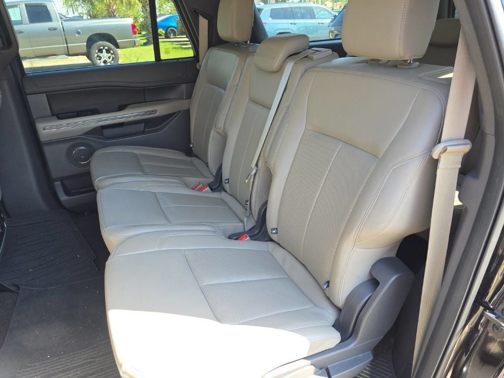 2021 Ford Expedition Max XLT