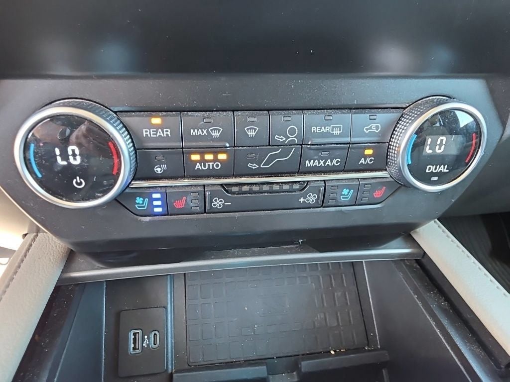 2021 Ford Expedition Max XLT
