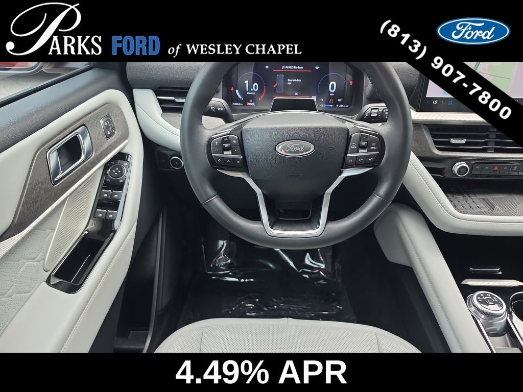 2025 Ford Explorer Platinum