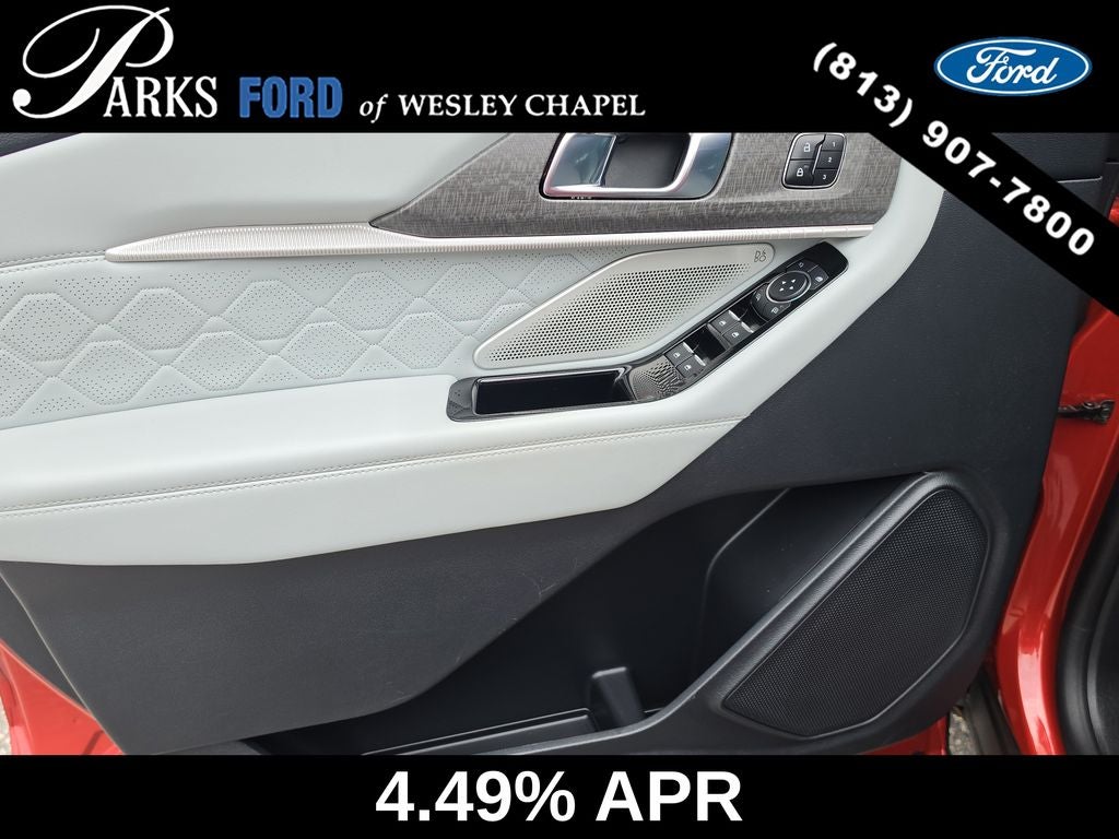 2025 Ford Explorer Platinum