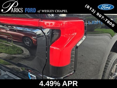2023 Ford F-150 Lightning Lariat