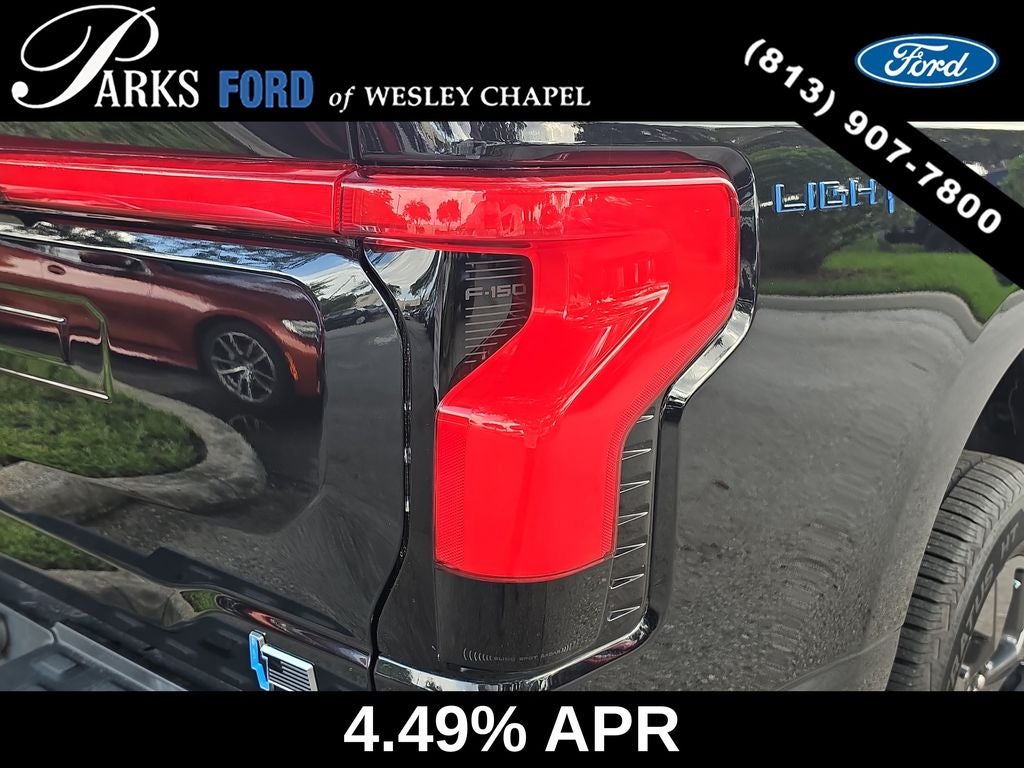 2023 Ford F-150 Lightning Lariat