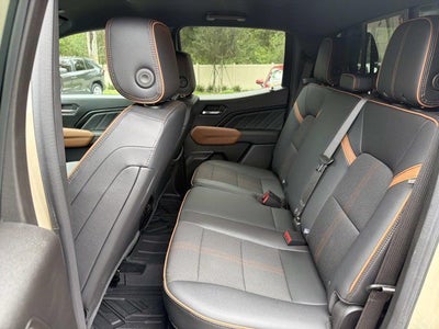 2024 GMC Canyon AT4