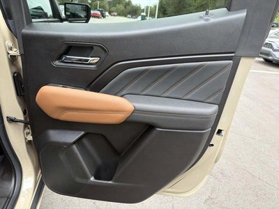 2024 GMC Canyon AT4