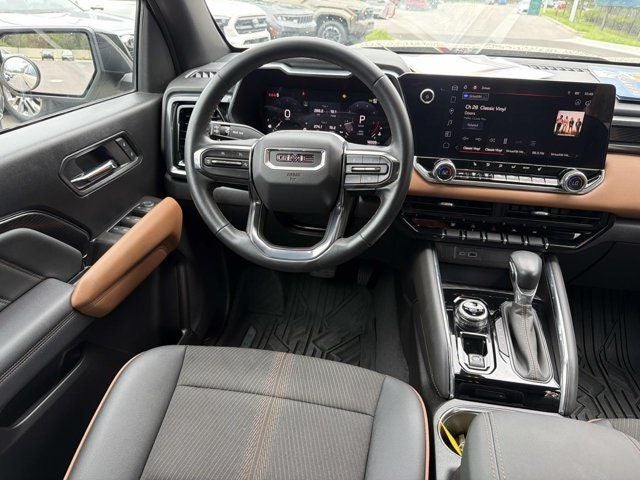 2024 GMC Canyon AT4