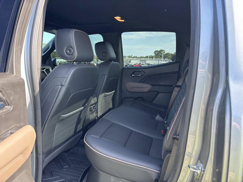 2024 GMC Canyon Denali