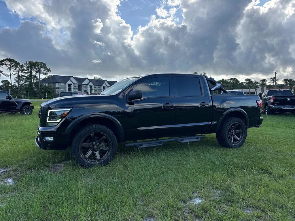 2022 Nissan Titan PRO-4X