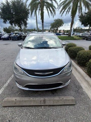2020 Chrysler Pacifica Touring L