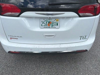 2020 Chrysler Pacifica Touring