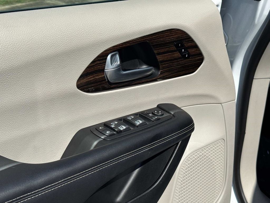 2024 Chrysler Pacifica Limited