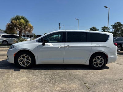 2024 Chrysler Pacifica Limited
