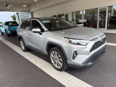 2022 Toyota RAV4 XLE Premium