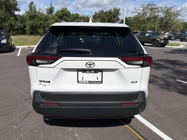 2025 Toyota RAV4 XLE