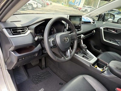 2020 Toyota RAV4 Limited