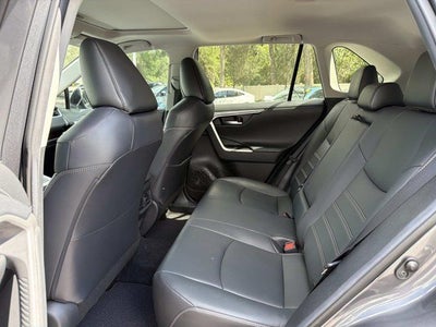 2020 Toyota RAV4 Limited