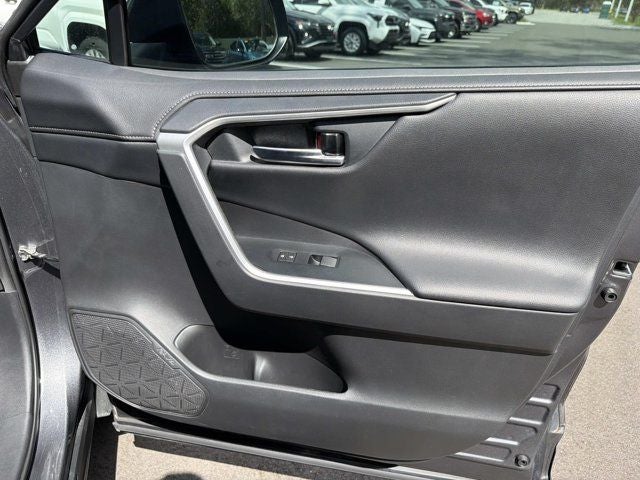 2020 Toyota RAV4 Limited