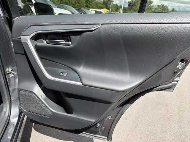 2020 Toyota RAV4 Limited