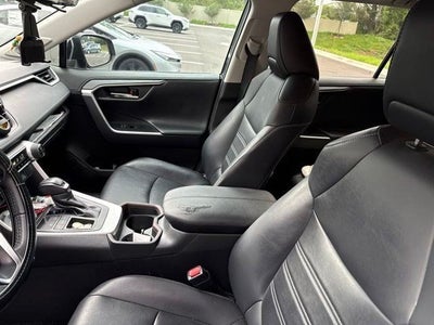 2020 Toyota RAV4 Limited