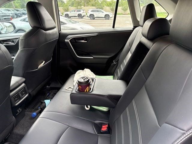 2020 Toyota RAV4 Limited