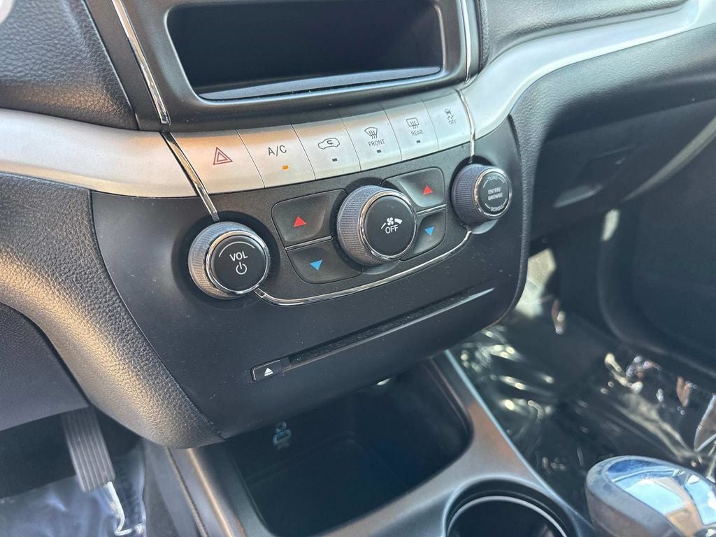 2018 Dodge Journey SE