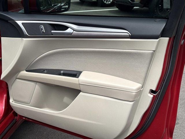 2020 Ford Fusion Hybrid SE