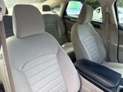 2020 Ford Fusion Hybrid SE