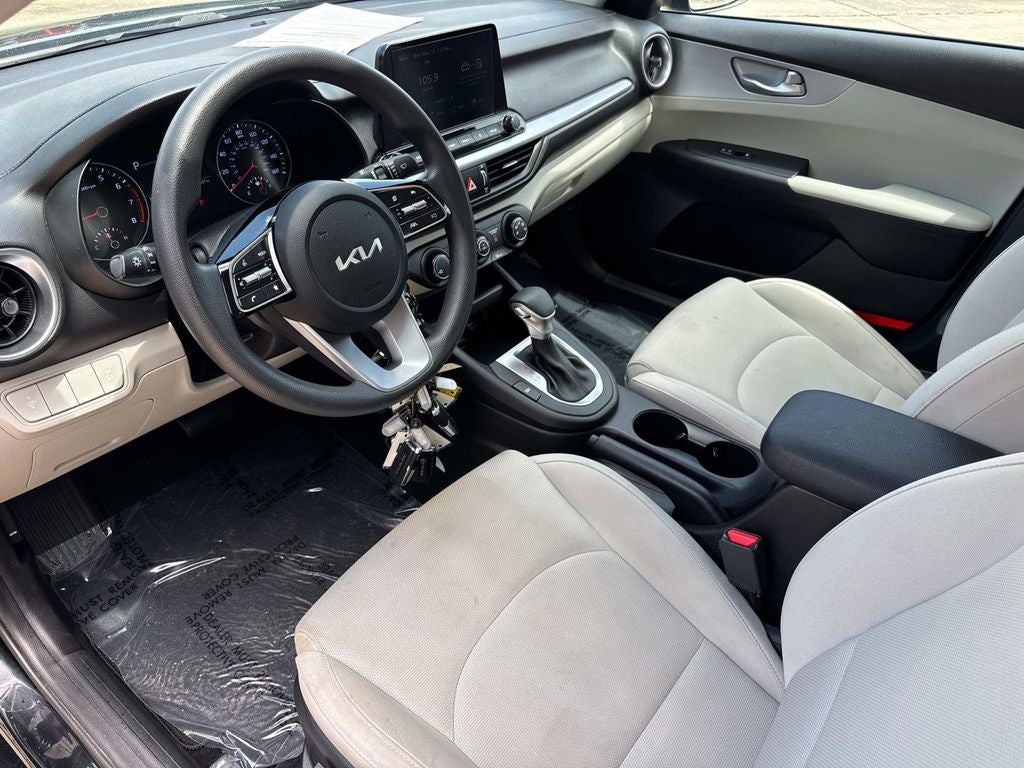 2023 Kia Forte LXS