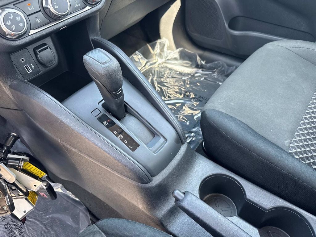 2024 Nissan Versa 1.6 S