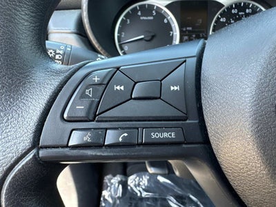 2024 Nissan Versa 1.6 S