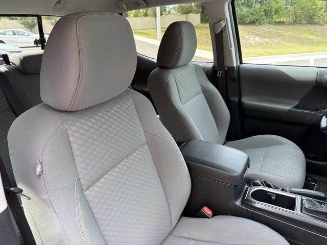 2022 Toyota Tacoma SR V6