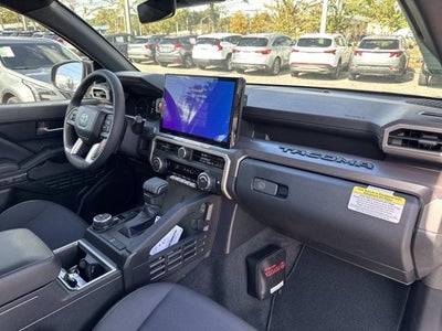 2025 Toyota Tacoma Hybrid TRD Off Road