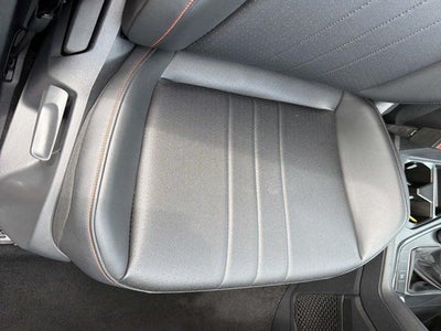 2024 Volkswagen Tiguan 2.0T Wolfsburg Edition