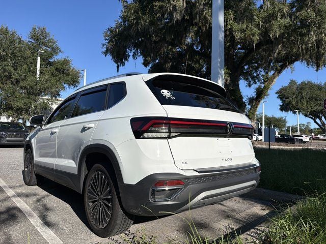 2025 Volkswagen Taos 1.5T SE