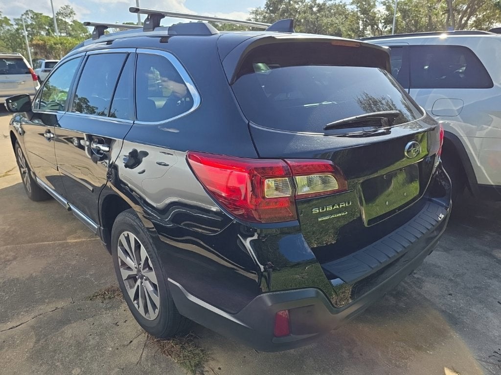 2018 Subaru Outback 2.5i Touring