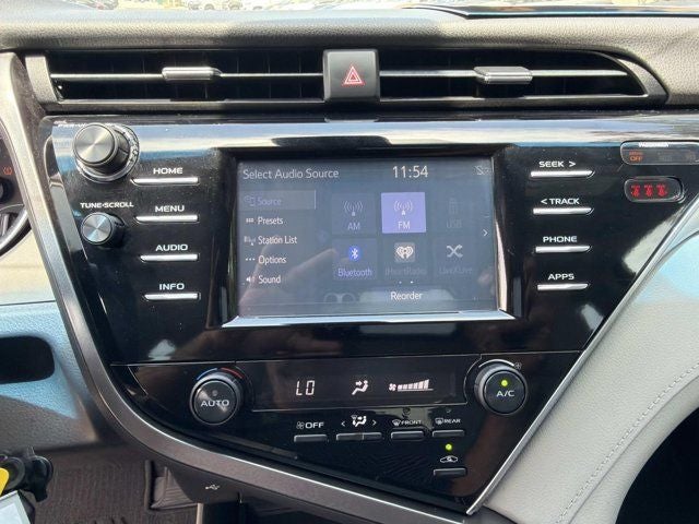 2018 Toyota Camry SE