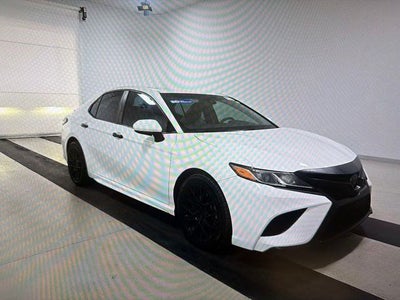 2018 Toyota Camry SE