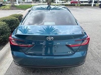 2025 Toyota Camry LE