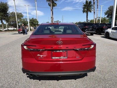 2025 Toyota Camry SE