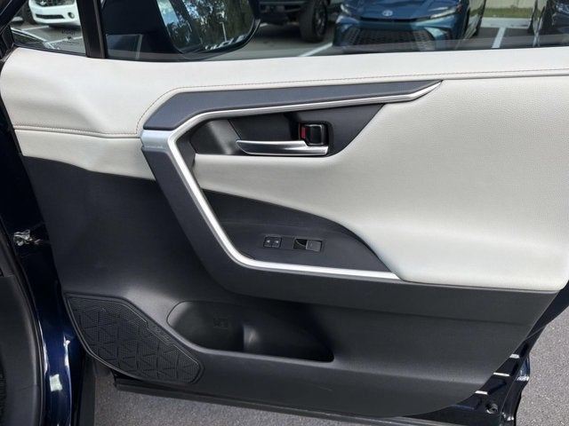 2023 Toyota RAV4 Hybrid Limited