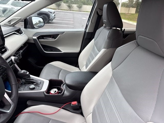 2023 Toyota RAV4 Hybrid Limited