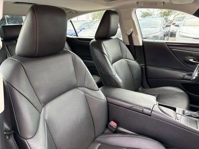 2019 Lexus ES 350
