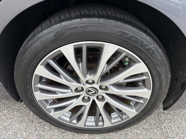 2019 Lexus ES 350